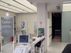 -PE SALON