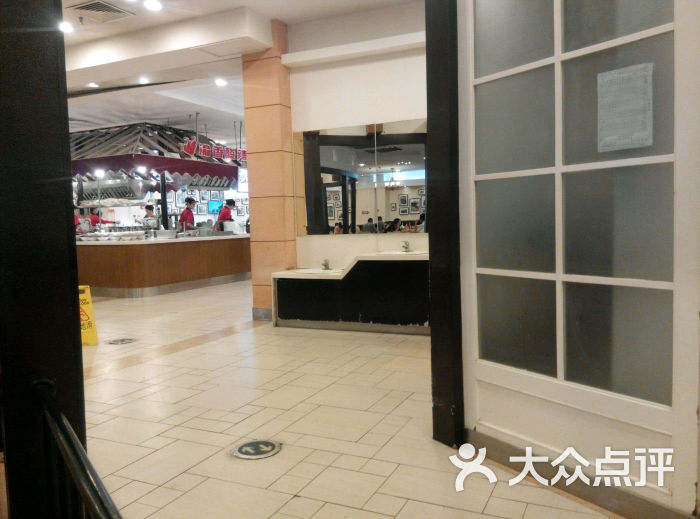 亚惠美食广场(龙之梦店)的点评