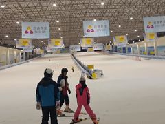 -绍兴启迪乔波冰雪世界