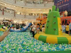 -新大咀港式茶餐厅(宝山万达店)