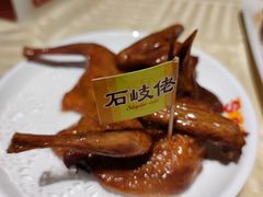招牌烤乳鸽-石岐佬中山菜馆(张溪店)
