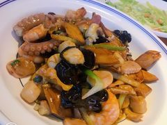 -旺角小渔村·海肠捞饭开创者(环山路店)