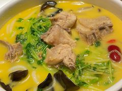 滋养花胶鸡米线-云海肴·汽锅鸡·云南菜(领展购物广场·中关村店)