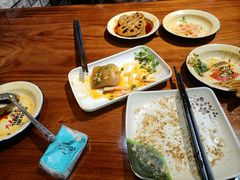 -爆炸头阿姨小四川正宗川味小吃(无任何分店)