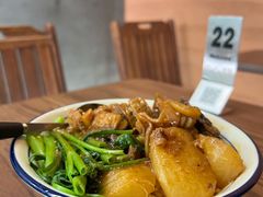 澳门老爹萝卜牛杂-CowCow其其·牛杂咖啡公司(六运店)