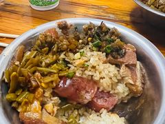 -梁阿婆廿年老牌扣肉糯米饭