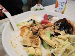 -刁四麻辣烫(裕华店)