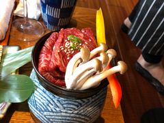 特选壶渍带骨牛排-炎蔵牛舌烤肉