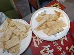 -集草轩·重庆麻辣烤鱼(西湖道店)