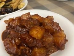 土豆炖牛腩-华春餐馆(鱼山路店)