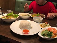 -关夫人餐厅(阳光广场店)