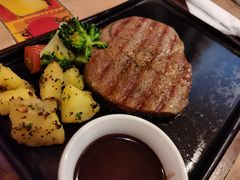 牛排-必胜客(机场路店)