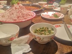 -牛市坎火锅(建设路店)