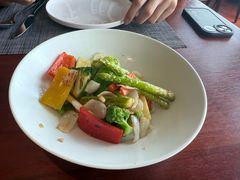 -MONICH牛排融合餐厅(和义大道购物中心店)