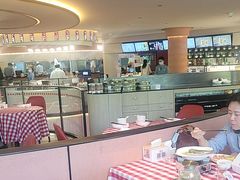 -西贝(东方路店)