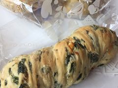 -研麦家面包(亚泰华府店)