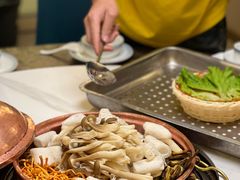 -菌海森林·非遗野生菌火锅(西山区滇池路摩根道店)