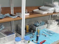 -上海仁爱医院口腔科 · 种植