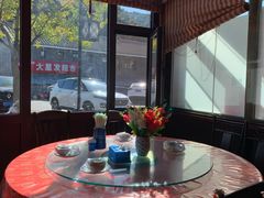 -明月食府(二区干二路店)