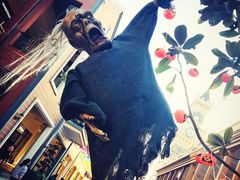 -王府井奥莱临潼小镇(临潼店)