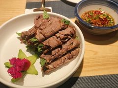 薄荷牛肉卷-云吉纳·云南菜(科创云廊店)