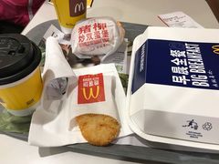 -麦当劳(轻轨曹杨路店)
