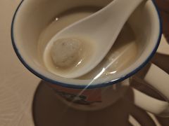 -年辉渔村·非遗传承餐厅(新丰江店)