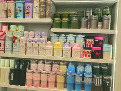 -名创优品(山东青岛华润万象城店)