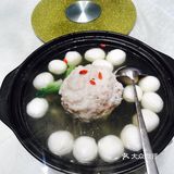 菜品摆盘较讲究，是我喜欢的咸鲜口味