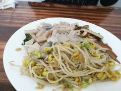 -温记府廟豆汤饭·始于1955年(海椒店)