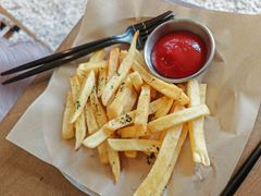 -J Create城市露营咖啡·简餐·宠物(上海动物园店)