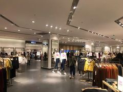 -URBAN REVIVO(佛山南海万达广场店)