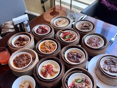 -万荟轩海鲜·粤式点心自助餐厅(蓝海风万怡酒店)