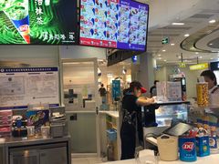 -DQ·蛋糕·冰淇淋(王府井金街店)