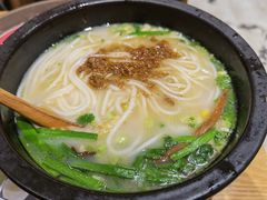 -妈妈故事米线(市府恒隆店)