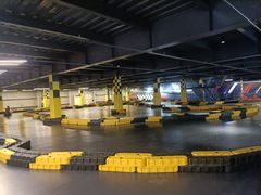 -极限PLAY运动娱乐新世界·团建派对潮玩休闲馆·室内蹦极高空游乐园
