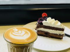 澳白-双风车咖啡馆 Twin Windmills(六道口店)