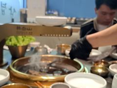-韩白山·朝鲜族烤牛肉·酱蟹(长宁龙之梦店)