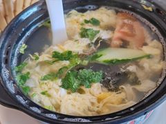-闫家驴肉老店(华电一校店)