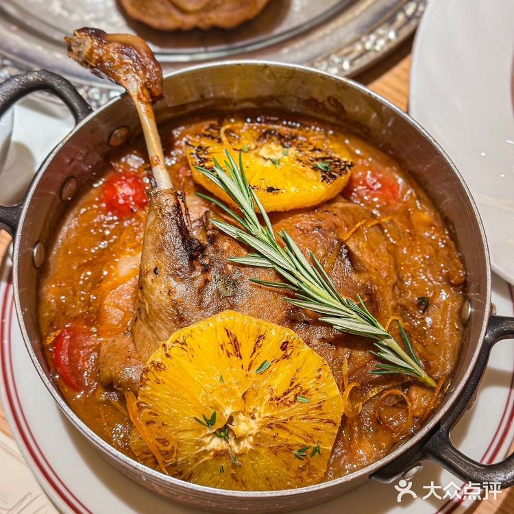 氛围感十足的南法小酒馆!!就在万象天地!!