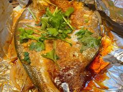-街角等你.大连海鲜烧烤(西安路店)