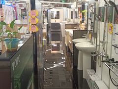 -百安居装修建材卖场(泰然店)