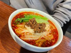-全牛匠·乐山跷脚牛肉(西单华威约饭街店)