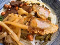 -牛八宝桂林米粉(八里庄店)