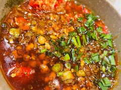 -肖肖酸萝卜鱼火锅(总店)