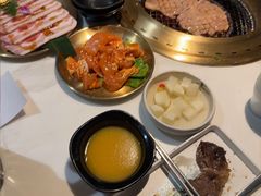 -炙城·韩式烤肉(南京东路店)
