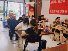 用餐区-陆长玖古法猪脚饭(玄风桥店)