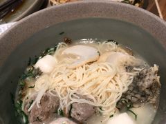 -美食小镇·观赏珍稀鸟类·长隆熊猫酒店