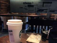 -星巴克臻选(上海长风大悦城店)