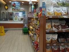 -全家便利店(崂山路四店)